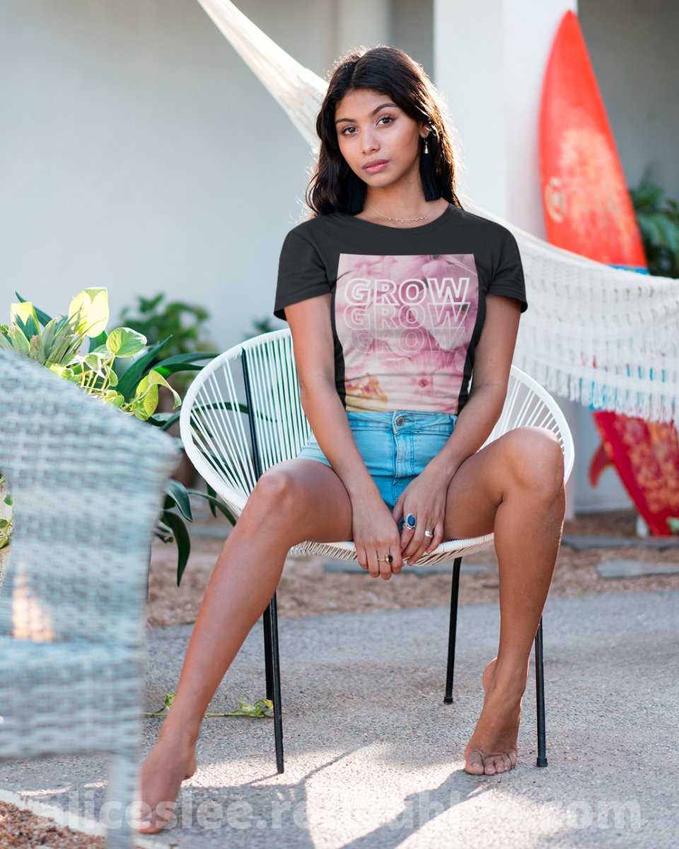 AliceSLee_'s tweet photo. GROW.🌸 Exceed Expectations.⁠
~⁠
GROW (above) - Bright, Fun Pink Purple Blossoms Essential T-Shirt
~⁠
Purchase Link in Bio or���
Buy Here: https://t.co/iGWy8AFBij
~
#tshirt #womensapparel #casualclothing #clothing #clothingbrand #grow #growthmindset #flowers #art #aliceslee https://t.co/jLdLzPZ85r