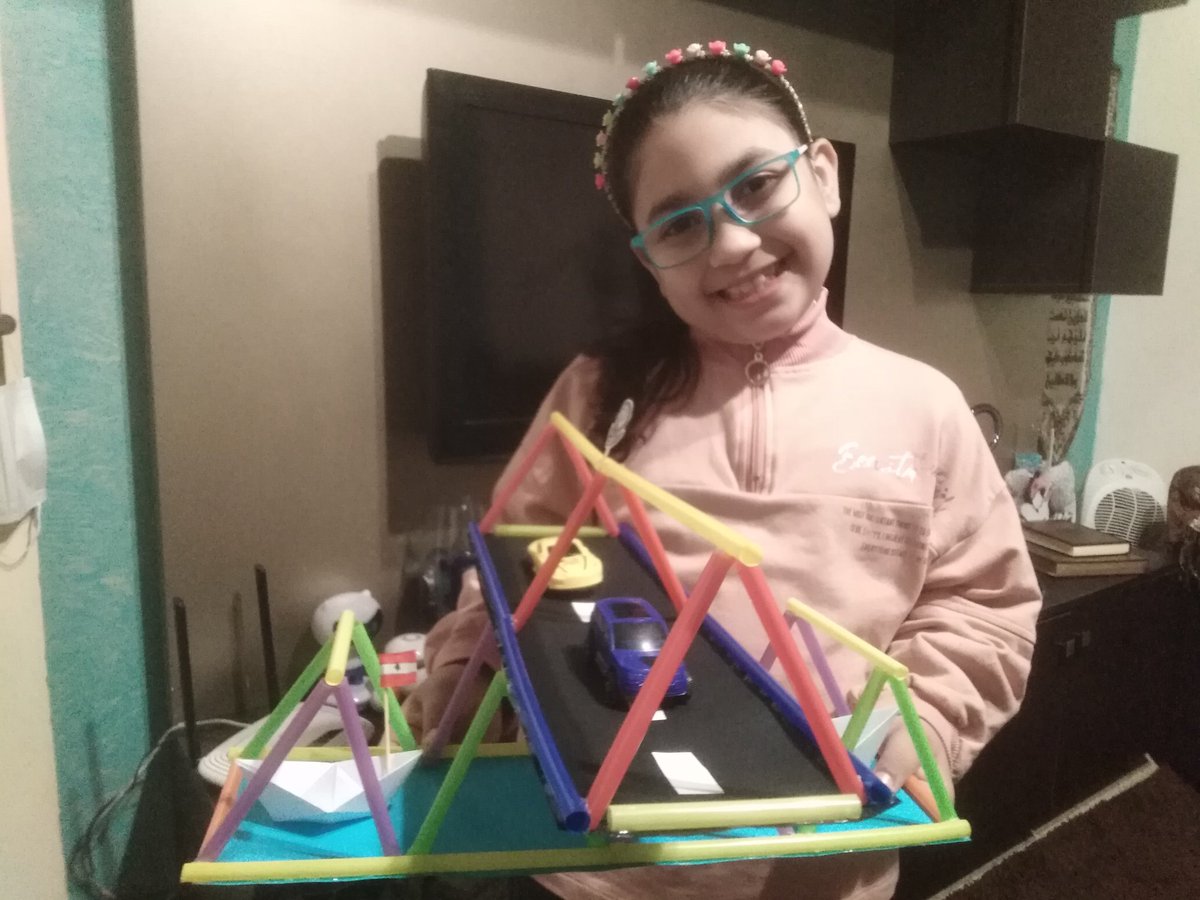 Tolay_Latoya's tweet photo. Latoya Rifaie
Grade 2 D
#Disassembling Matter
@HaririLatifa @MakAishaSchool https://t.co/Fu2ystcsNk