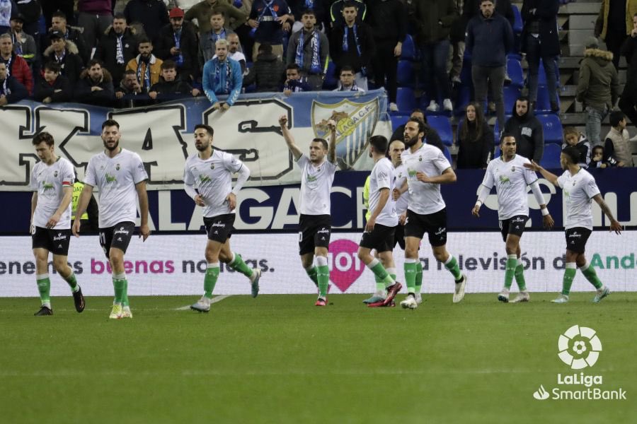 ¡Importante victoria de TODOS!
🍍 💚 <a href="/realracingclub/">Real Racing Club</a>