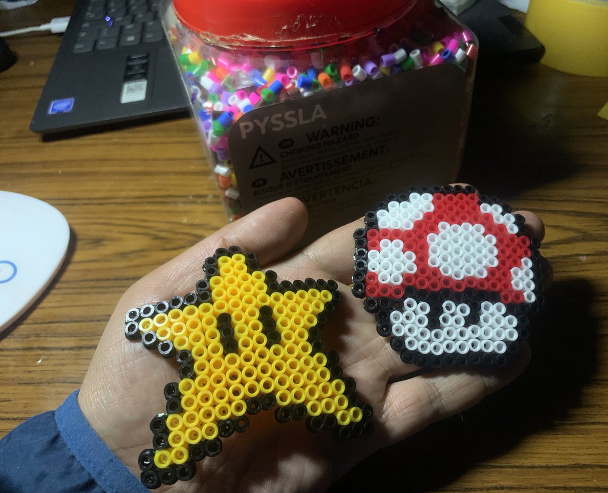yassineselmi23's tweet photo. Today’s Pixel Art 🤩 😎 Done ✅ 

#SuperMarioBros #PixelArt #Pyssla https://t.co/XcTZQAczzP