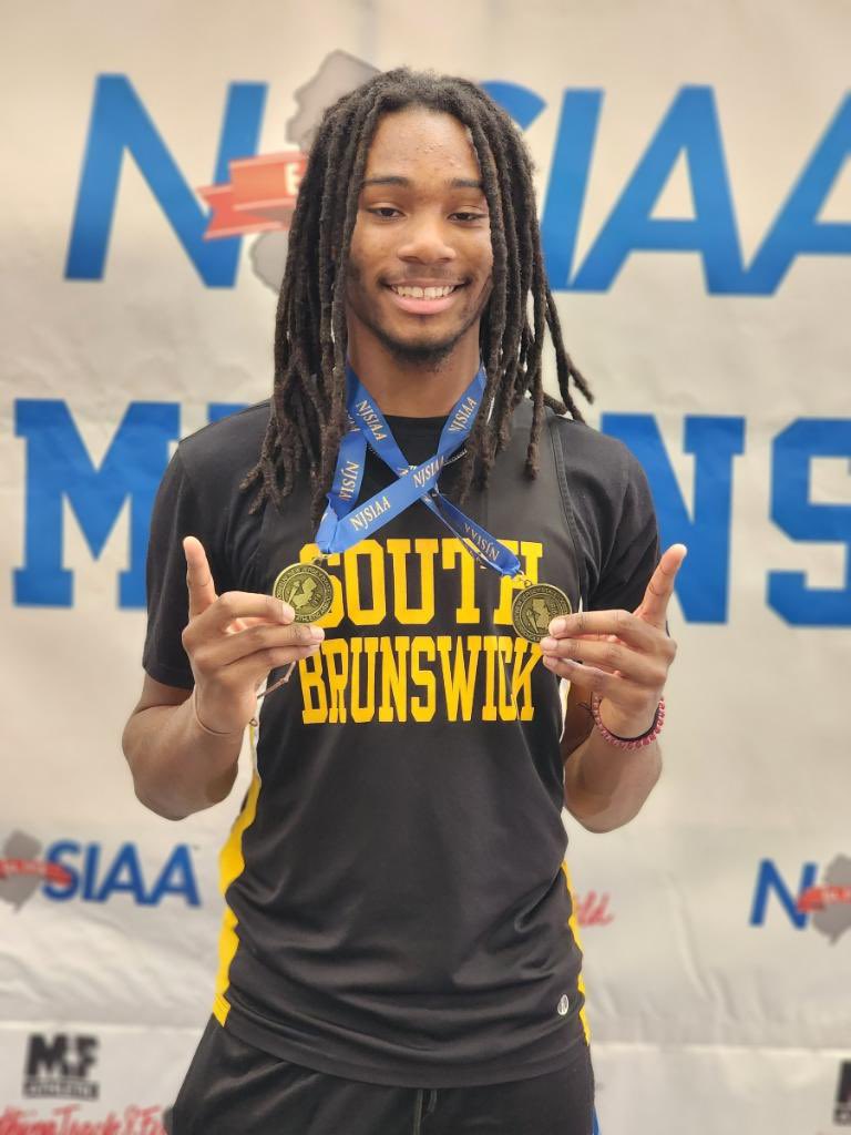 Congratulations to Damarion Potts on DOUBLE GOLD 🥇 at the NJ State Meet of Champions winning both the long jump and high jump! #GoVikings <a href="/DamarionPotts/">Damarion Potts</a>