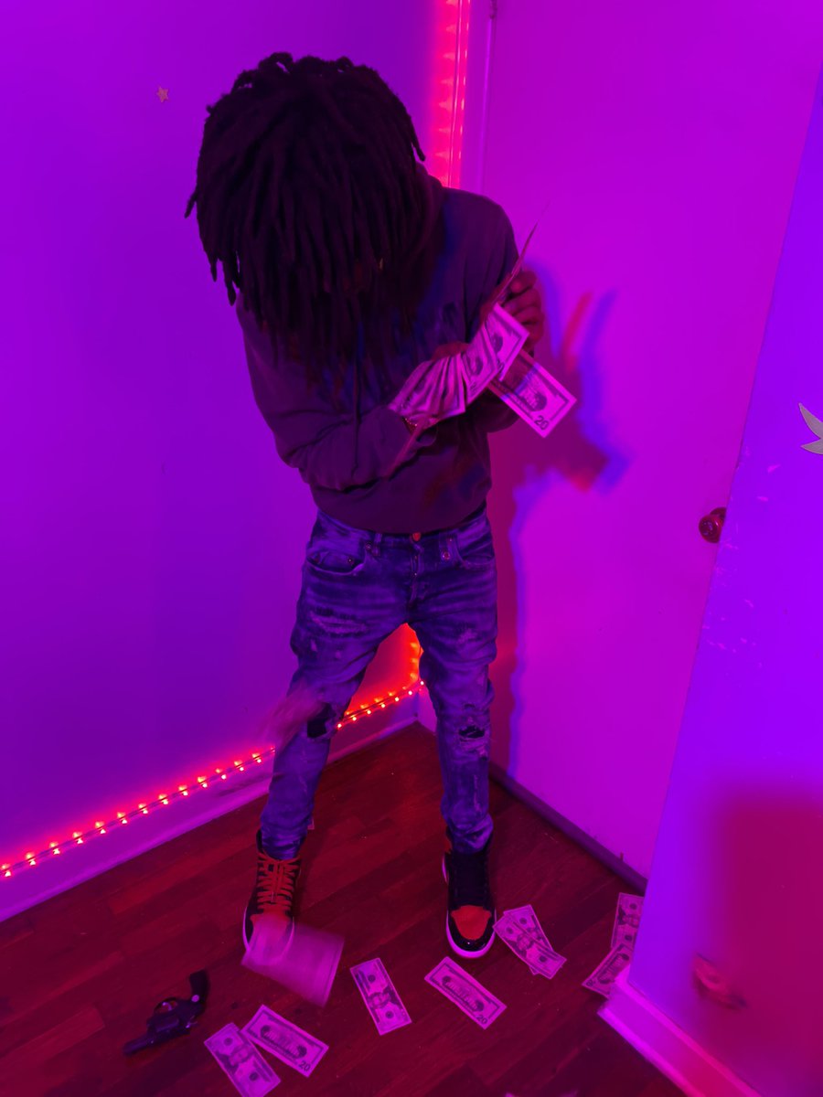 Mac_Sosa74's tweet photo. Imma Get Em Stepped On‼️ https://t.co/BuiGKgrsFh