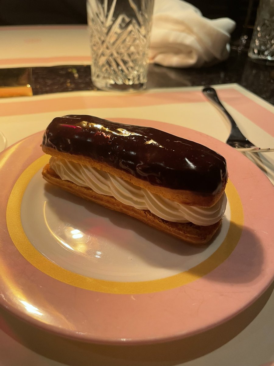 mfmark232's tweet photo. @bobbobricard  beautiful meal. Beautiful restaurant https://t.co/32TYvbG9GP