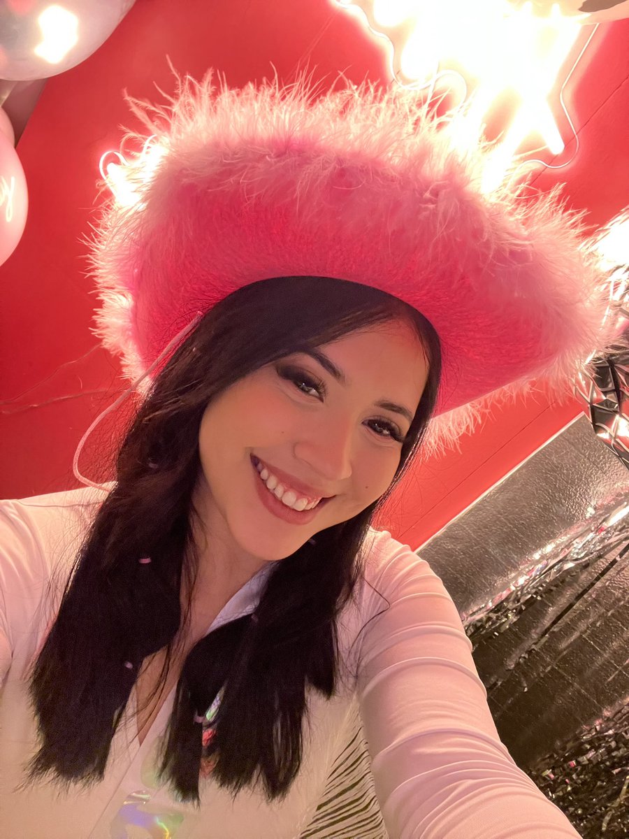 Oh yeah I turned 20 ✨🤍