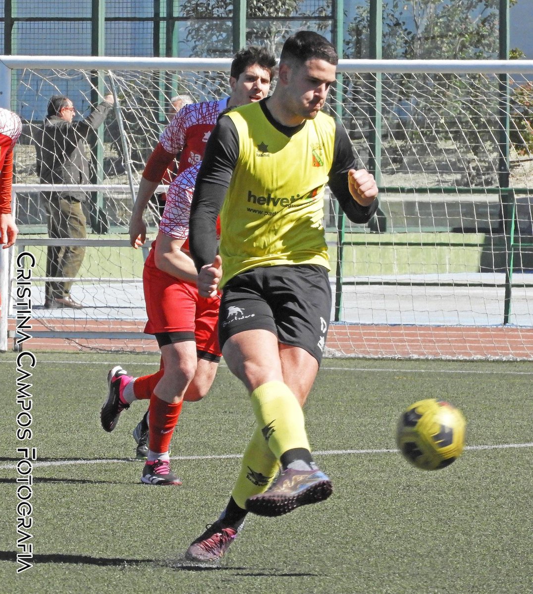 PedroCobo15's tweet photo. Temporadón @PedrooLopezCobo . Si las lesiones te dejan, no tienes límites. Cuanto me alegro. Te lo mereces ⚽️⚽️ Foto: @Cristi4794 https://t.co/phbopaYrMg