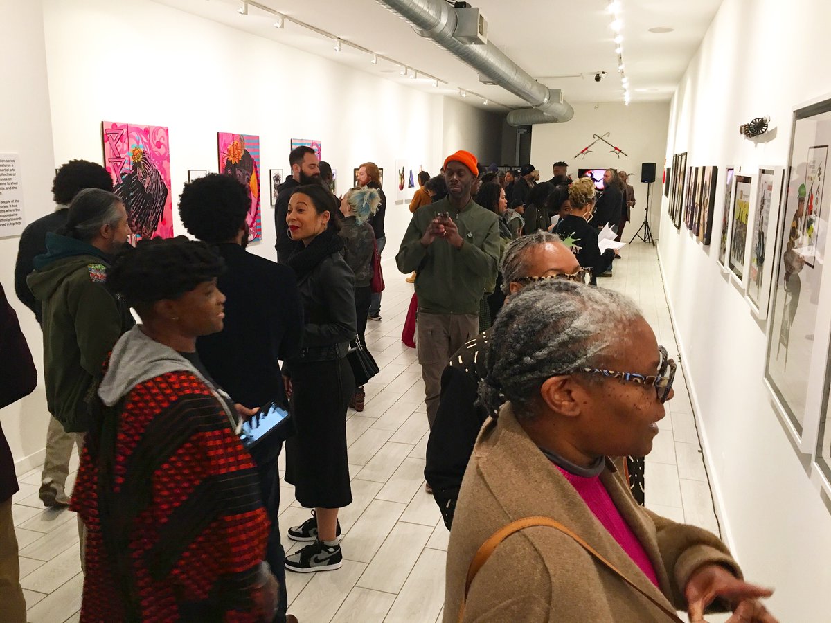 artvscommerce's tweet photo. Weโre editing and compiling photos, but wanted to drop a quick shot of last nightโs opening reception which went well on multiple levels
A full recap is coming, so stay tuned...
#shaolinjazz #soundpatterns #honfleur #artshow #blackaesthetic #martialarts #washingtondc https://t.co/EWGUcn4PzX