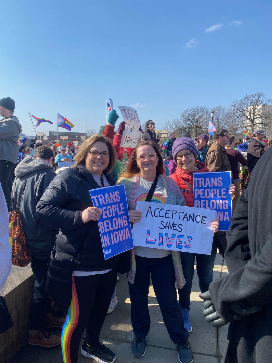 MatsonForHouse's tweet photo. Amazing to see this crowd! Proud to stand with the LGBTQ+ community for human and civil rights for all Iowans. I echo the words of my colleague @KonfrstForHouse: "Fight with us, and we will bring love back to this building!"
#ialegis #AlwaysBeBuildingCommunity https://t.co/jgux3zXeNx