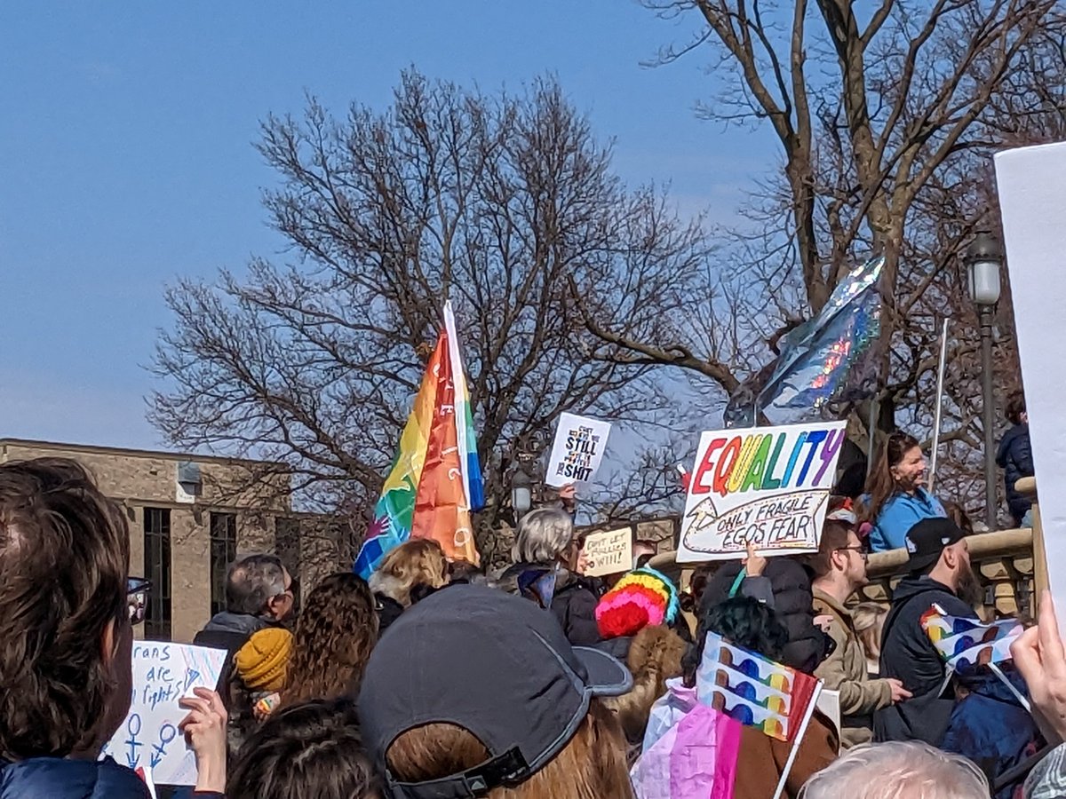 MatsonForHouse's tweet photo. Amazing to see this crowd! Proud to stand with the LGBTQ+ community for human and civil rights for all Iowans. I echo the words of my colleague @KonfrstForHouse: "Fight with us, and we will bring love back to this building!"
#ialegis #AlwaysBeBuildingCommunity https://t.co/jgux3zXeNx