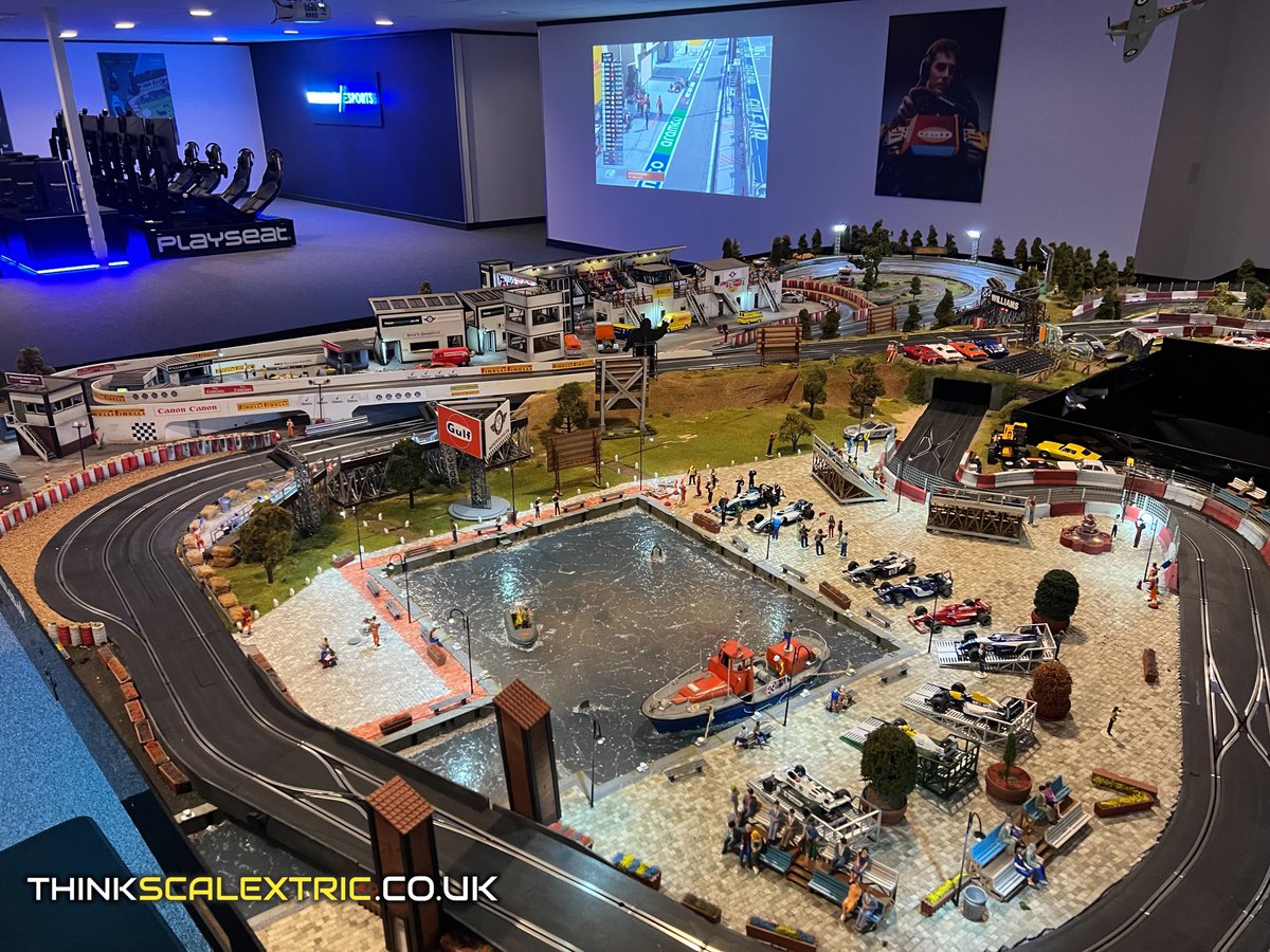 ThinkScalextric's tweet photo. THE NEW #F1 SEASON STARTS TODAY!

We are back at @williamsf1 HQ for their  ‘F1 Race Day Hospitality’. The first race was at the Bahrain International Circuit (also known as ‘Sakhir’)

👉 More info: https://t.co/LVgRgU6Nfz

@williamsf1 | @GulfOilIntl | @Duracell | @Acronis https://t.co/u2GQCKKLwo