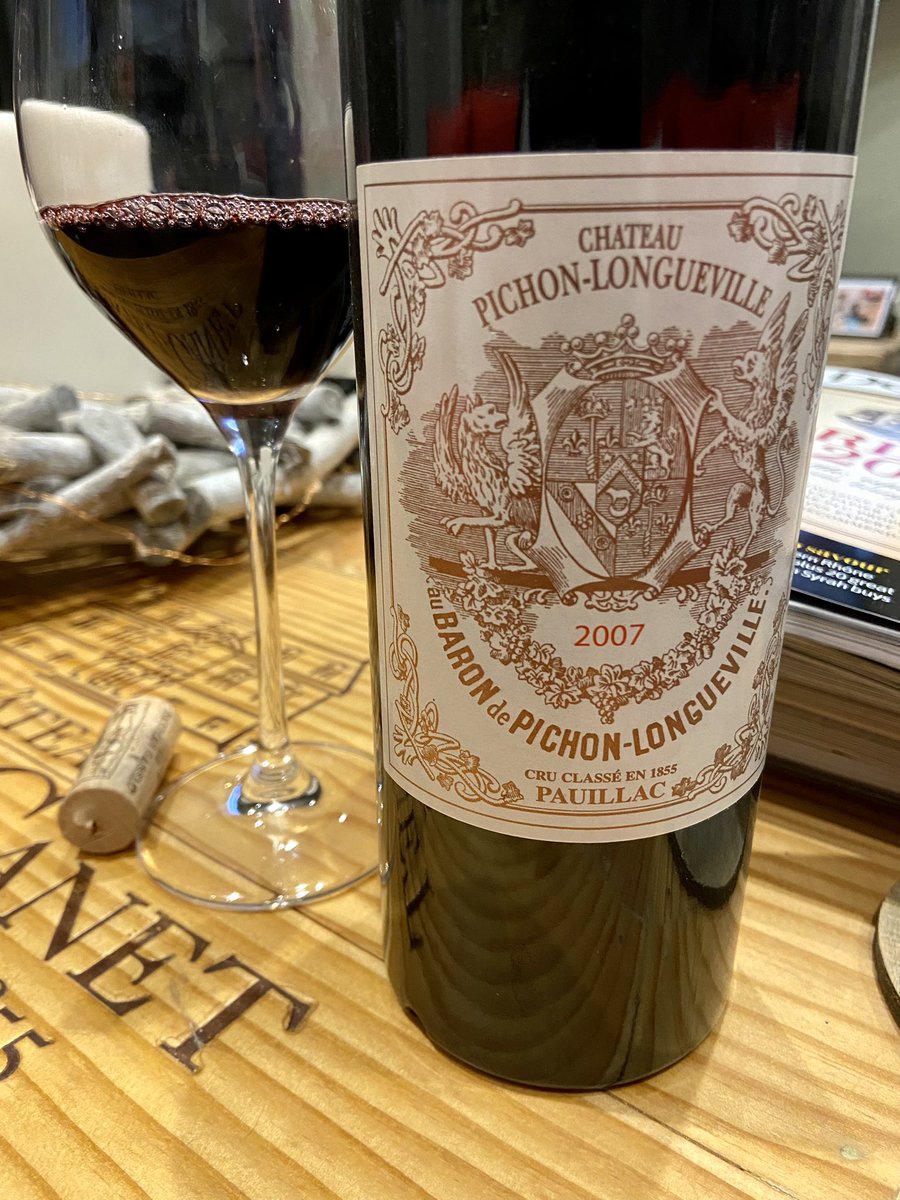 As I was celebrating tonight - #chateauPichonBaron 2007 not a great year 92 points but lovely #cedar #cassis #leather #prune #blackcurrant and dry tannins 🍷<a href="/WaudWines/">Waud Wines</a> <a href="/BordeauxWinesUK/">Bordeaux Wines UK</a> <a href="/urbanwinegeek/">Urban Wine Geek</a> <a href="/CourtierWine/">The Wine Geek</a> <a href="/chriswinedoctor/">Chris Kissack</a> <a href="/BlindTasters/">Wine Blind Tasting</a> <a href="/GourvidWine/">Gourvid</a>