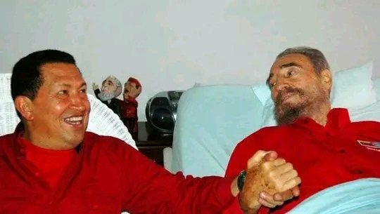 Para que permanezca en lo más alto la obra y el espíritu de Chávez en América Latina, toca a nestros pueblos mantener la unidad y la paz en la región. #SantiagodeCuba 
#ChavezVive