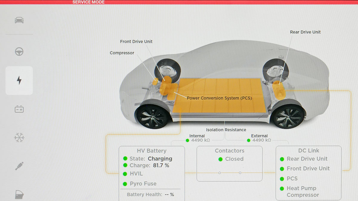 Tesla_Tap's tweet photo. Service Mode shows details about issues, assists with diagnostics, does calibrations and performs other tasks.  We show how to access and use these features. Service Mode is available in all Tesla vehicles. 
https://t.co/NYi1Y72UIS
#Tesla #ServiceMode #Repair #Model https://t.co/LHGidSPvSm