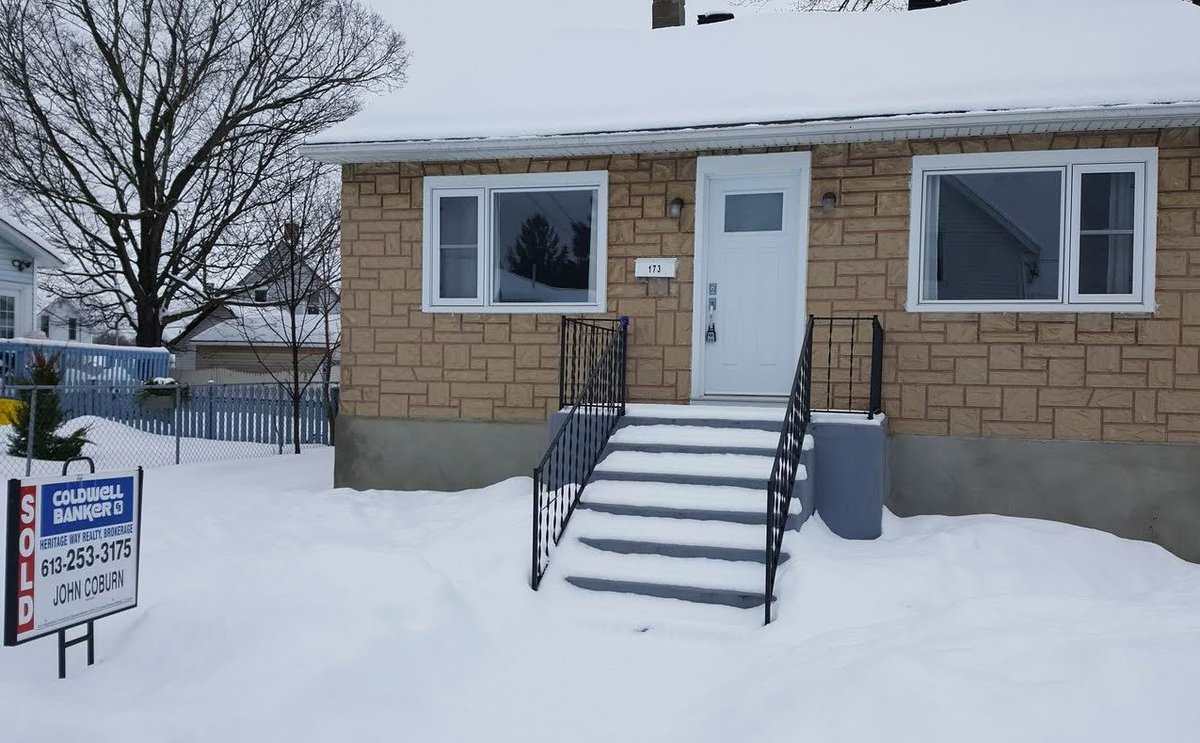 Ottawa’s February resale numbers down significantly from 2022 but may signal better times ahead: bit.ly/3ZnJBb0 #homebuying #resalehomes