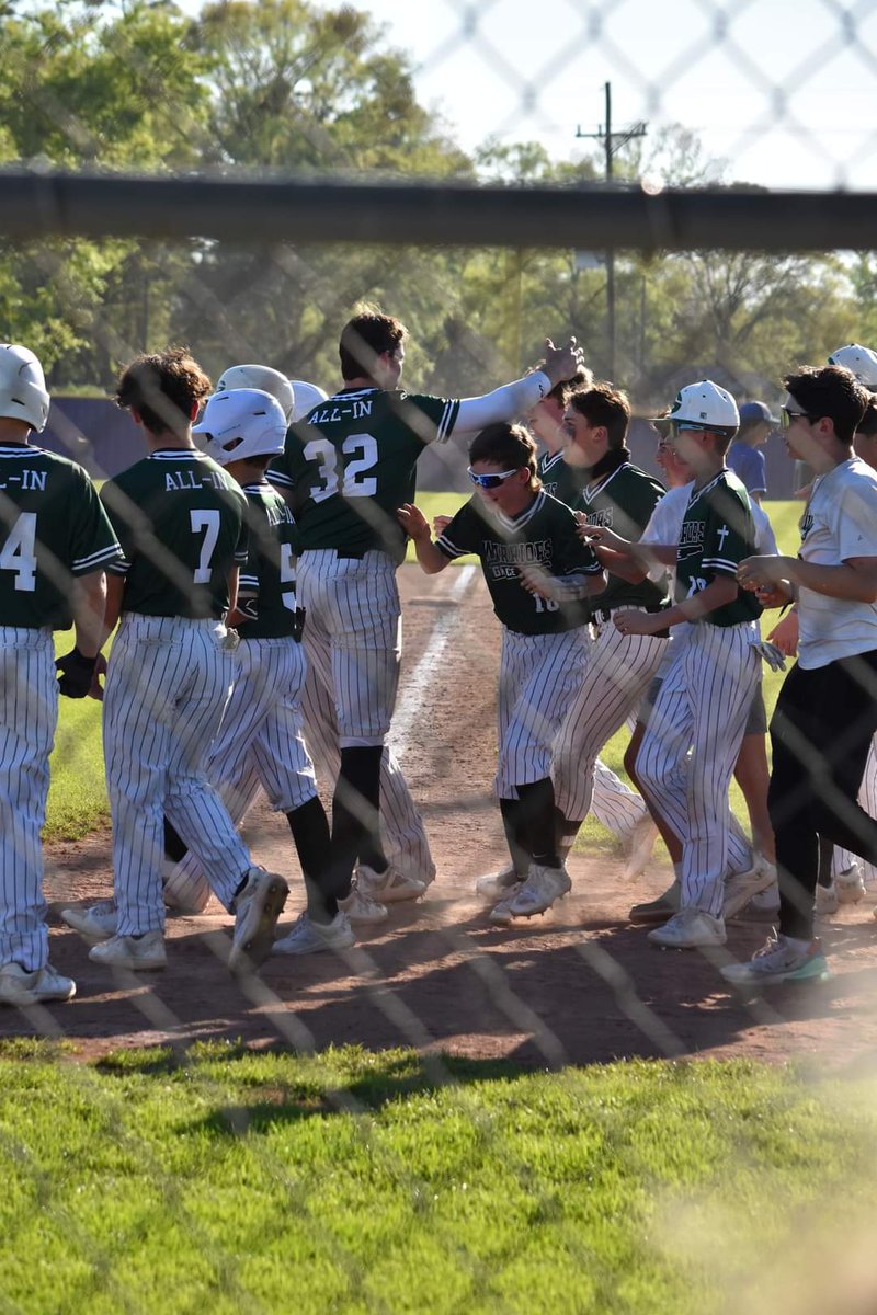 Warriors score three in the bottom of the 7th for the walk-off win over Lake Arthur 4-3 on Saturday. Grace is now 7-1 on the season.
