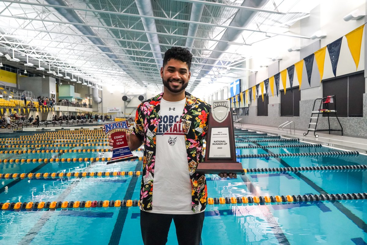 🚨 𝐁𝐑𝐄𝐀𝐊𝐈𝐍𝐆 𝐍𝐄𝐖𝐒 🚨

Caesar Asadi has become the first coach in STU Athletics History to be named NAIA Coach of the Year! 🏆

#STUSwimming // #STULimitless