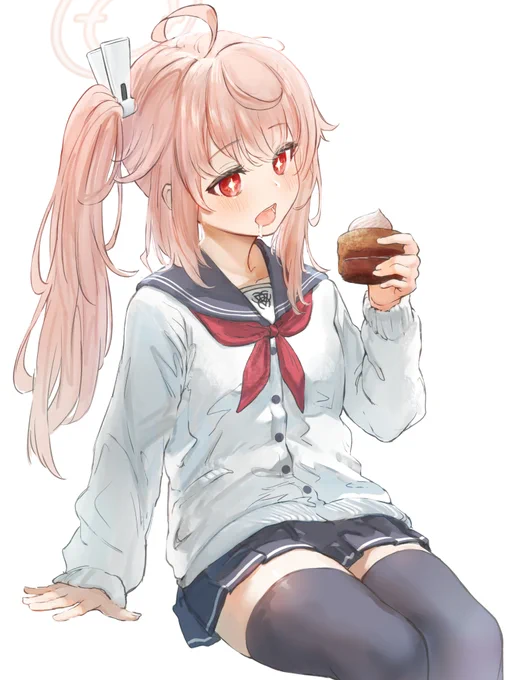 > ブルアカのナツをお願いしたいです、絶対領域が見えるアングルだと助かりますです #odaibako_marulire_  