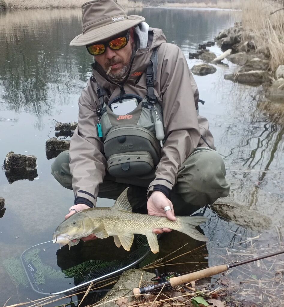 RDBFishing's tweet photo. Journée d'ouverture. Pliage de carbone, amis, soleil et pique nique. Au top !

#jmcflyfishing #jmcperformer #jmcozone #jmcvisiolight #jmcz60 #graylingflyfishing #switzerlandflyfishing #rdbflyfishing #troutflyfishing #barbelflyfishing #barbeau https://t.co/ruhsFTDiIw https://t.co/cYOjqLIl0h