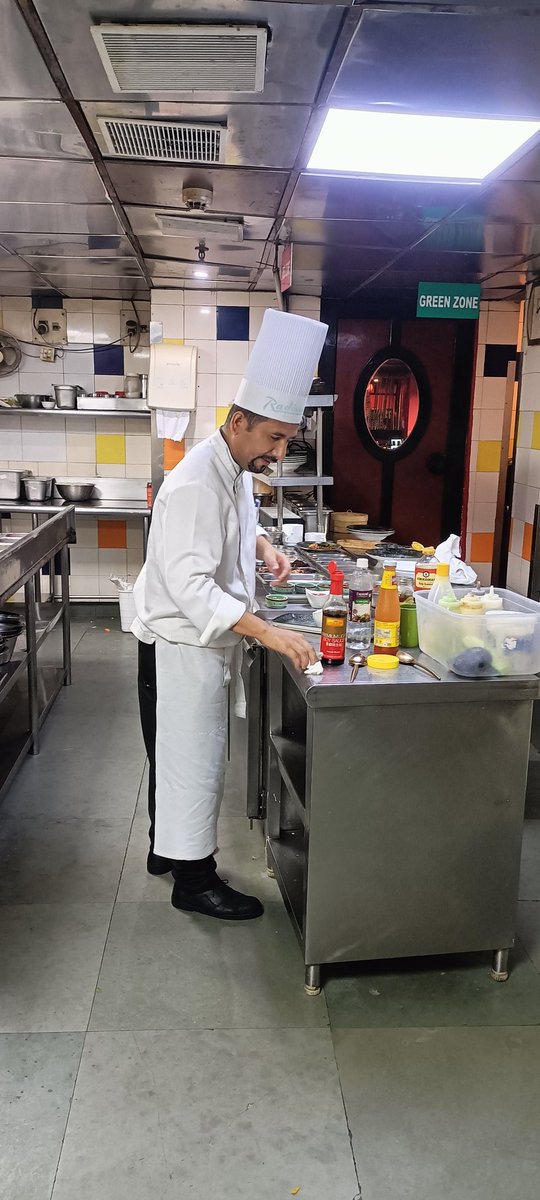 ChefDurgaKhadka's tweet photo. Namaste!!
Chef Durga Khadka from Radisson Jaipur City Center (Khasa Kothi Circle, MI Road, Jaipur, Rajasthan, India)
Som Memory are Never Die in Chef Durga Khadka Life
#chefdurgakhadka #greatchef #masterchefdurgakhadka #bigchef #bestchef #cheflife #cafe #chef #culinary https://t.co/2LQn8gTnua