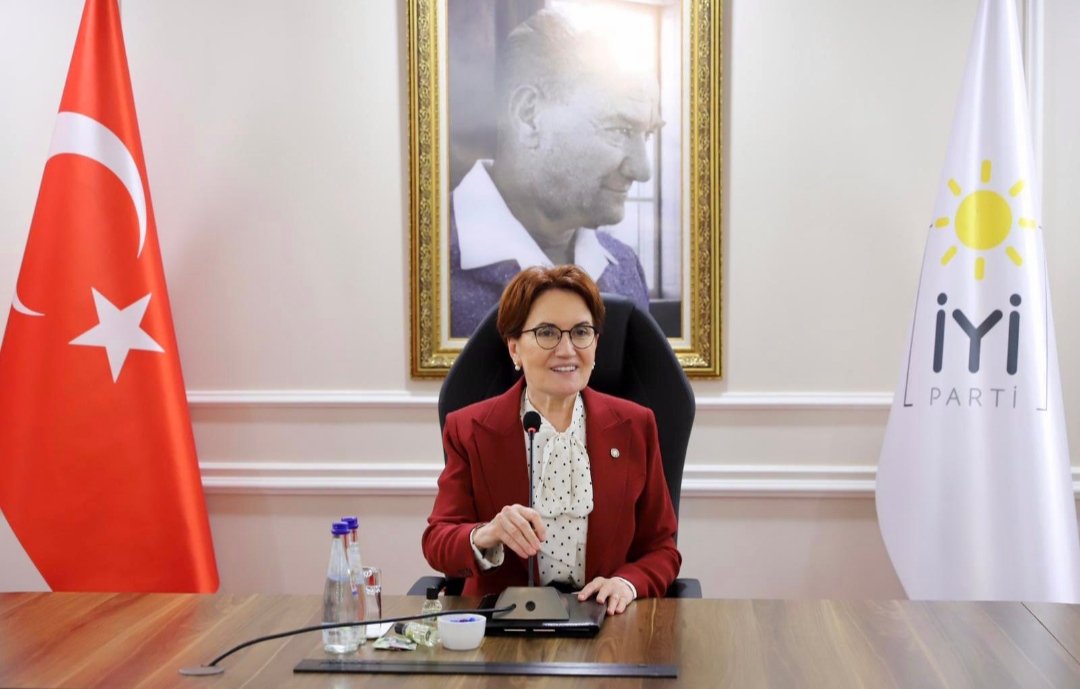 biroltonga's tweet photo. Biz @iyiparti Olarak, AKP/Cumhur ittifakı ile asla birlikte olmadı,olmayacağız Tek adam rejimini değiştirmekte kararlıyız @corumiyiparti19 @CorumIyi @erkanyildiz1919 @bekirozsacmaci @EkerDaver @AtillaYLMZR @BilginSucu @OmerKoskerler @ismail_akyol55 @AvOrhanOdabas @bekiryalkan https://t.co/gOEYDRbxqj