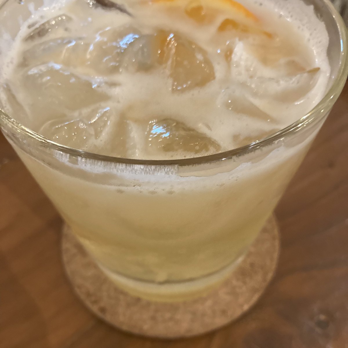 uhmyell's tweet photo. #Birthdaycocktail — Mark. https://t.co/uyhBeTFLPW