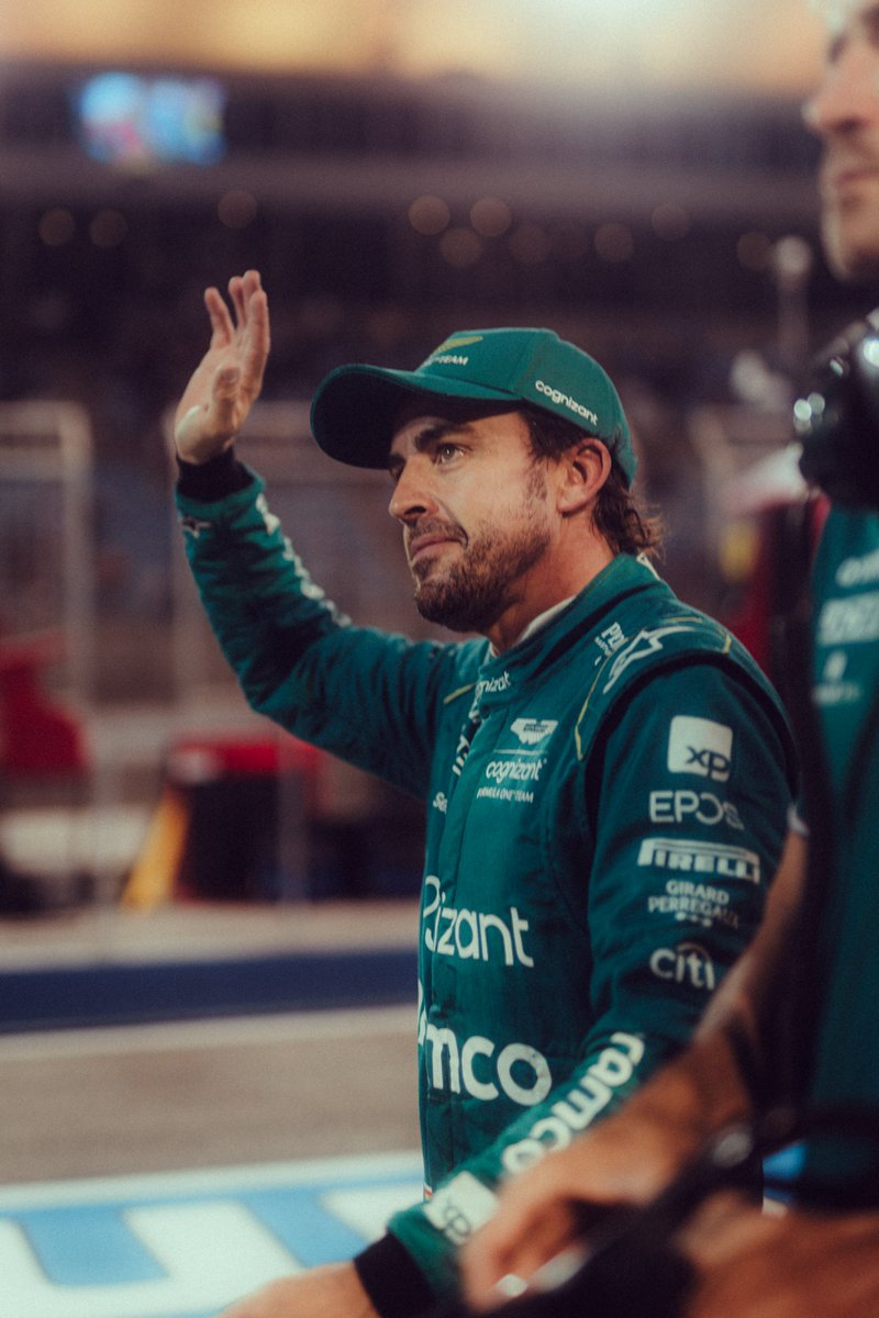 FormulaTurkiye's tweet photo. Yaş, onun için sadece bir sayı. #Alonso https://t.co/blQyL7e5Z7