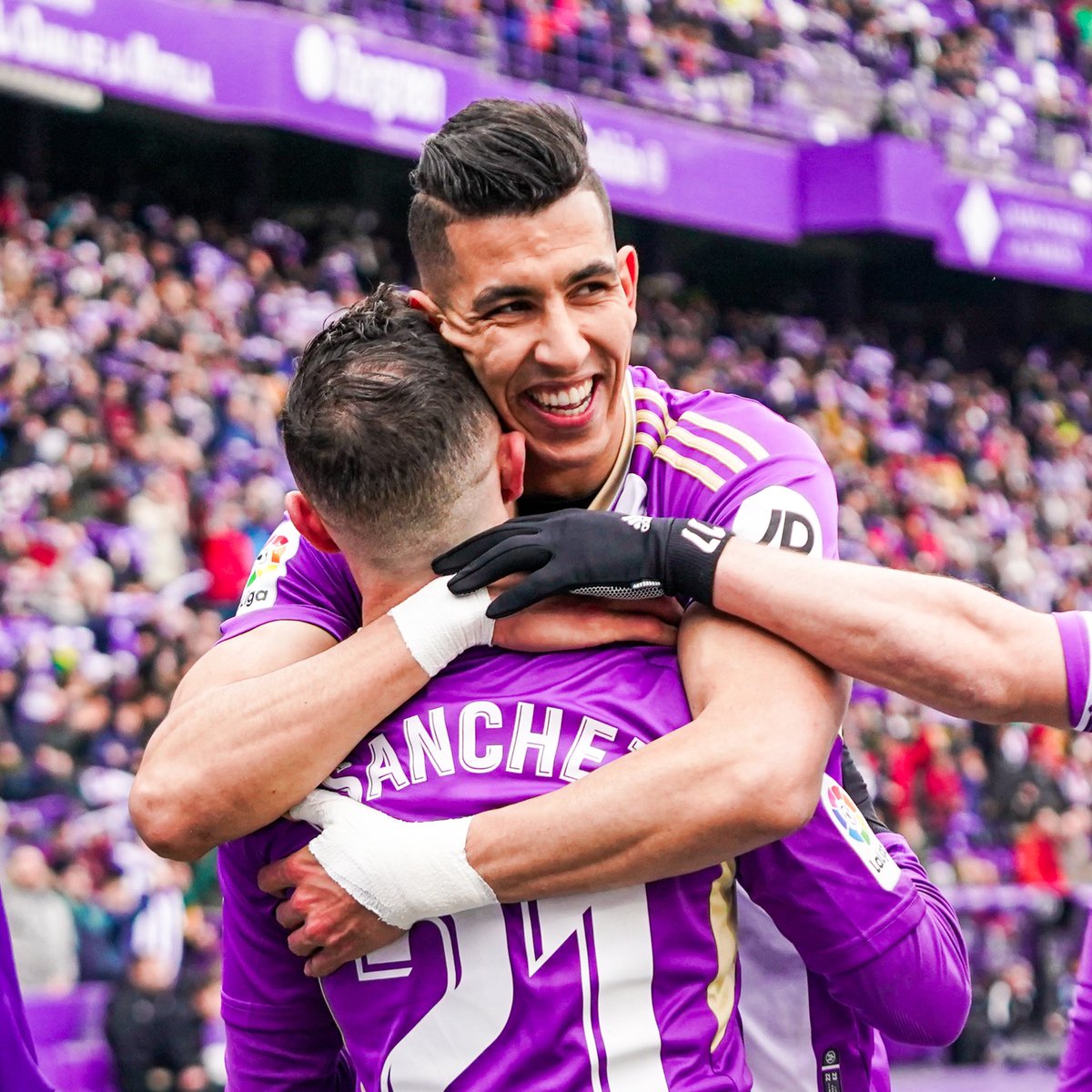 realvalladolid's tweet photo. Pues se ha quedado buena tarde, ¿no? 😌
✅ Victoria del Pucela
✅ Podio de El Nano https://t.co/GPDJZirS2x