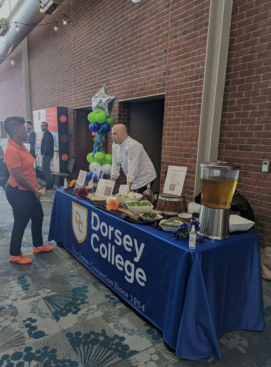TheOfficialMHF's tweet image. Be sure to stop by the the college exhibits, available throughout the entire Michigan #ProStartCompetition2023. 👋
 
Exhibitors include @SVSU, @TheSchoolofHB, @creativedining, Great Lakes Culinary Institute (GLCI), @CIMtweet, @DorseyCollege and @kvcc!