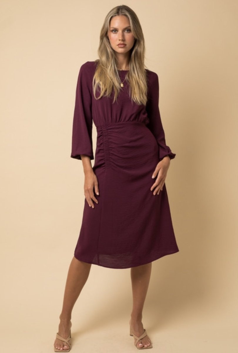 Get this stylish burgundy dress with long sleeves and a midi length for only $69! Hurry and DM for yours now - #dressesforsale #burgundydress #longsleevedress #mididress #hurrygetyoursnow
We offer shipping , local drop off and pick up. 👗♥️♥️🌺 Size Available: Small and Large
