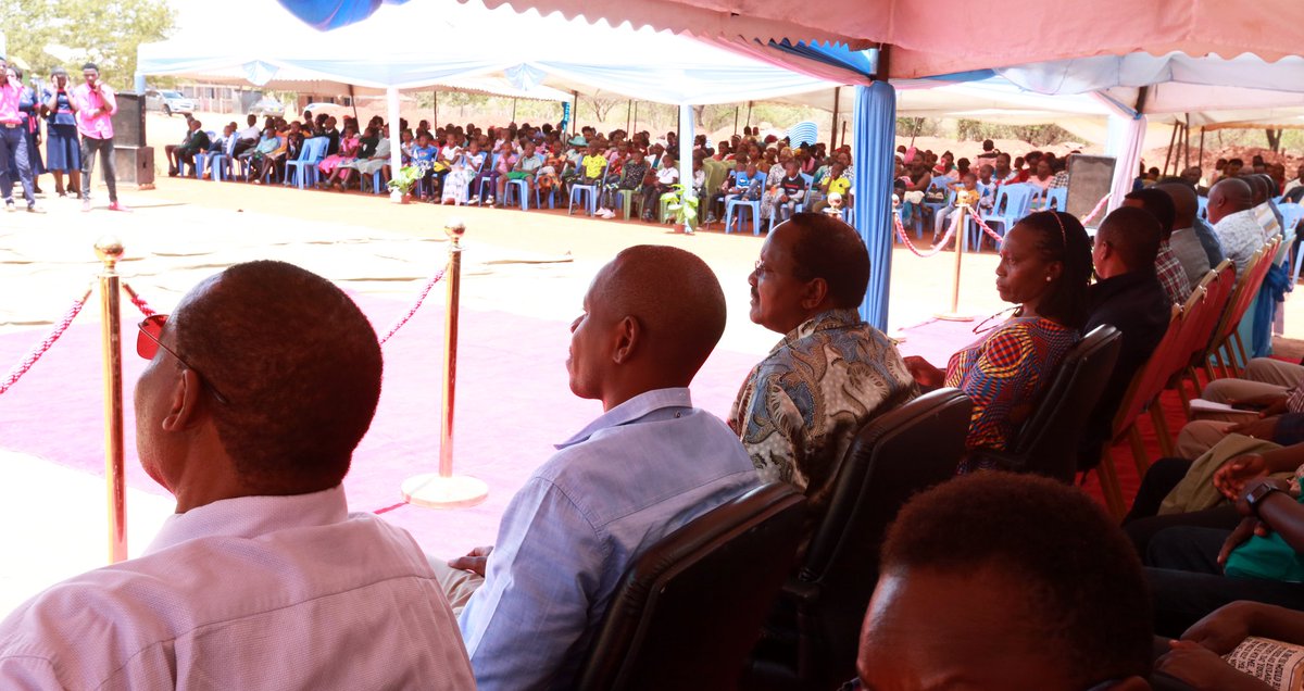 mamashabik's tweet photo. Today we joined our Party Leader H.E Hon. Kalonzo Musyoka and Hon Martha Karua for a Sunday service and Fundraiser at AIC Kithyoko, Machakos County. 
We continue to pray for our Nation as we urge the National Government to prioritize provision of food for our starving population https://t.co/Cwke8QnE5a