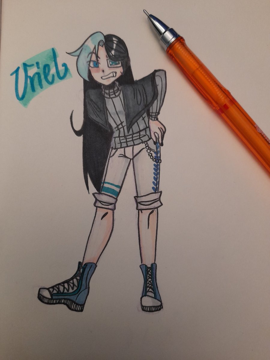 redvermi's tweet photo. A drawing of my old oc, Uriel
#OC #originalcharacter #originalcharacterart #sketchbook #traditionalart https://t.co/V6GXI26tvi