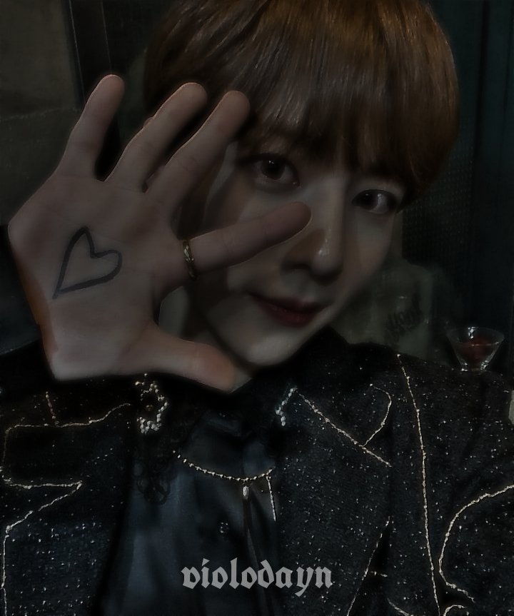 violodayn's tweet photo. 전부 떠나가
난 날 때부터 외톨이야
누구에게 말하지 못할
그런 아픔이 있어
— Loner {#NINEi}
[#Jewon]
#KPOP #kpoptwt #idol #FYP #fypシ #JEWON #korean #Korea #Edith https://t.co/Bq4xM52BOU