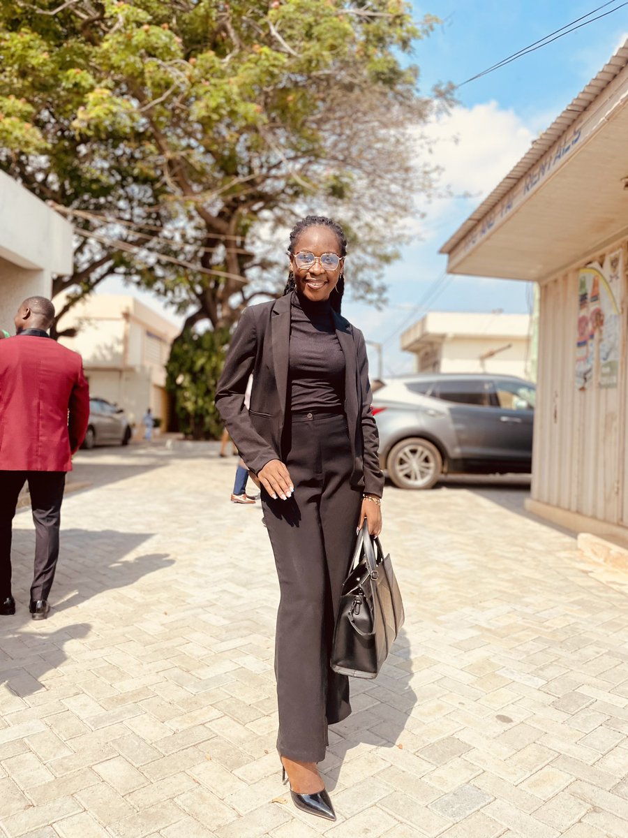 Jherxhy's tweet photo. Youโฆ. Practice Godliness (YPG)
Nothing to see here, I just want to show you guys my bag๐๐ฅฐ
Get yours too from @EwurabasK @b__trimudehemaa
#ysw23
#trinityypg #pcg #corporatesunday https://t.co/FvPsT5vLza