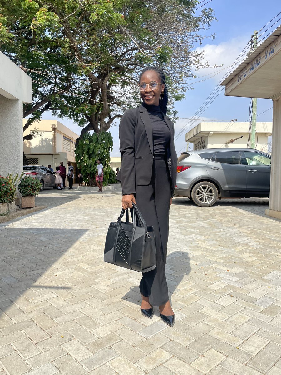 Jherxhy's tweet photo. Youโฆ. Practice Godliness (YPG)
Nothing to see here, I just want to show you guys my bag๐๐ฅฐ
Get yours too from @EwurabasK @b__trimudehemaa
#ysw23
#trinityypg #pcg #corporatesunday https://t.co/FvPsT5vLza