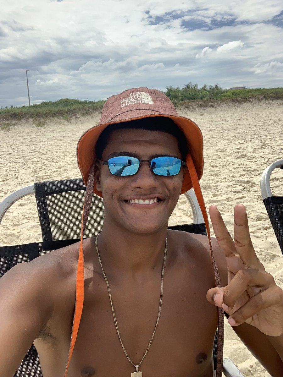 mnBidi's tweet photo. 😎🌊 https://t.co/Ztbw6q4bta