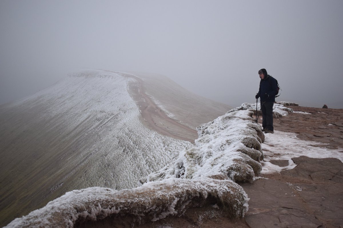 lottyswildlife's tweet photo. Walked up to the top of Pen Y Fan yesterday with some friends. It was incredibly atmospheric at the top with the sudden temperature drop towards the peak and low cloud just setting in.
Might have caught the mountain bug.
#mountains #brecons #penyfan #mountaineering https://t.co/ljTYz9tYrJ