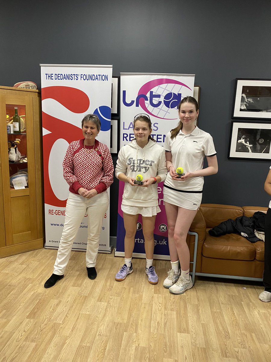 Can’t be any prouder of Darcie winning the National U15 Singles & Doubles @wrtcrealtennis @dedanists @RoyalTennisCt @LRTA_Tennis