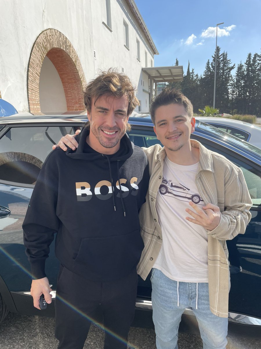 He tenido la misma sensación de ilusión que hace 18 años cuando era un niño

Esto solo ha hecho más que empezar 

Gracias por todo <a href="/alo_oficial/">Fernando Alonso</a> <a href="/AstonMartinF1/">Aston Martin Aramco F1 Team</a> 🙏🏻💚