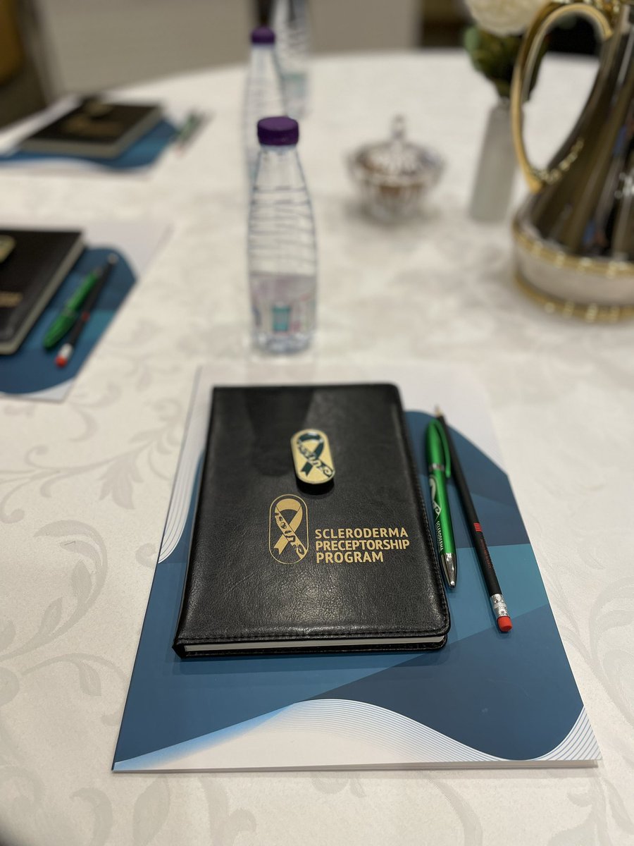 NadeenKalantan's tweet photo. 1st Scleroderma Preceptorship- Makkah 
Special Thanks to 
@KholoudH5 🥰
For your capillaroscopy 
and your recommendation👌🏻
I bought another one #Scleroderma #Capillaroscopy  #Systemic_Sclerosis https://t.co/lzjIF6HPrE
