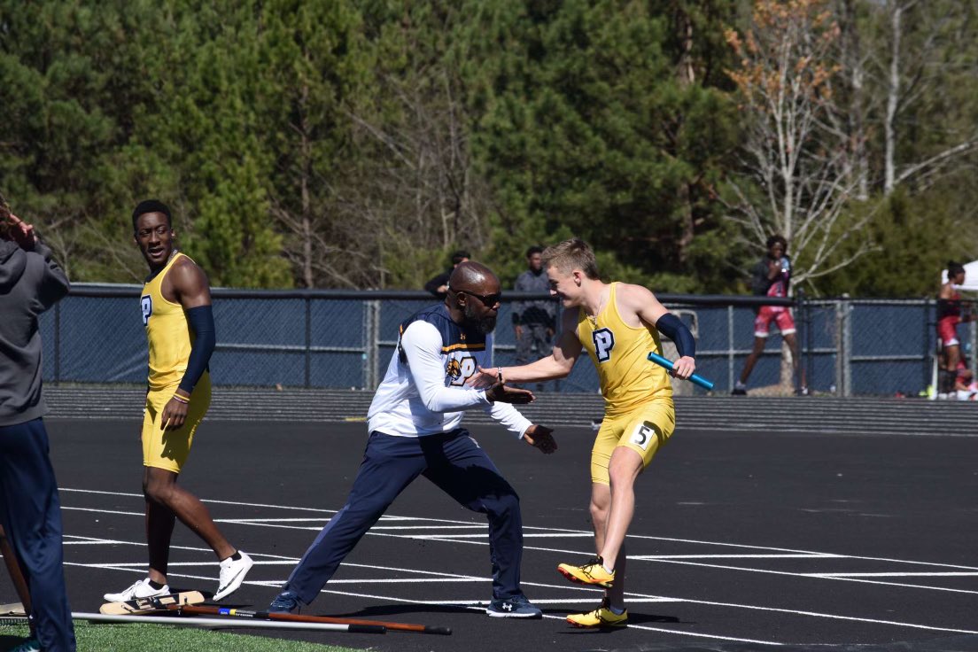 Luke Darling had an amazing anchor leg on the 4x1 relay!! We took first place 44.15!! We just getting started!! ⁦@PACSWolverines⁩ ⁦@pacsfootball1⁩ ⁦@LukeDarling15⁩ ⁦@avandagriff12⁩ ⁦@RobertSkaggs22⁩ ⁦@joshbritt25⁩