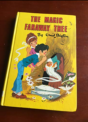 CMaxwellTCP's tweet photo. Did World Book Day make you remember your favourite book, that you read as a child? This one still warms my heart.....what's yours? #worldbookday2023 https://t.co/Gr8tdpSTQY