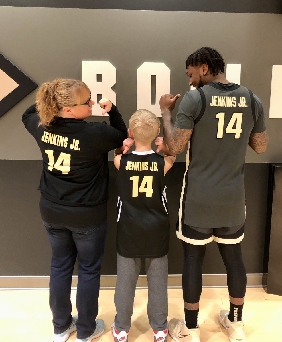 MacKidLafayette's tweet photo. #boilerup https://t.co/aTjZnsBdwo
