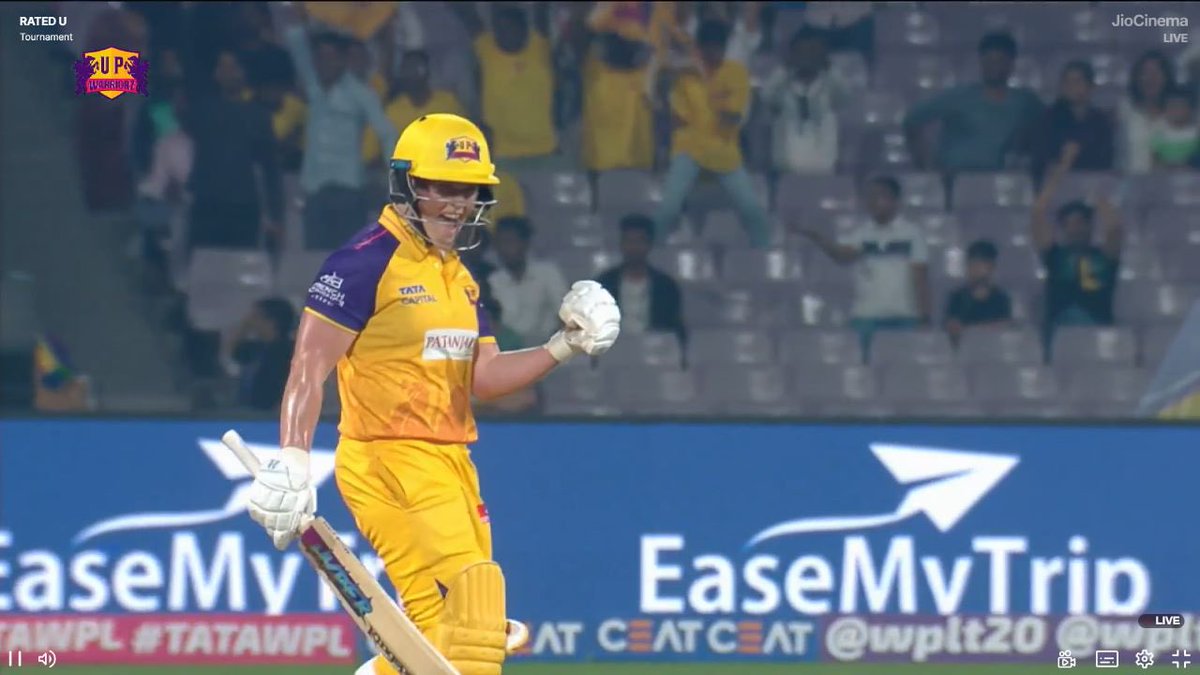 Dineshtamilvana's tweet photo. Incredible hitting #TATAWPL #wpl23 https://t.co/l7q5v8KPeS