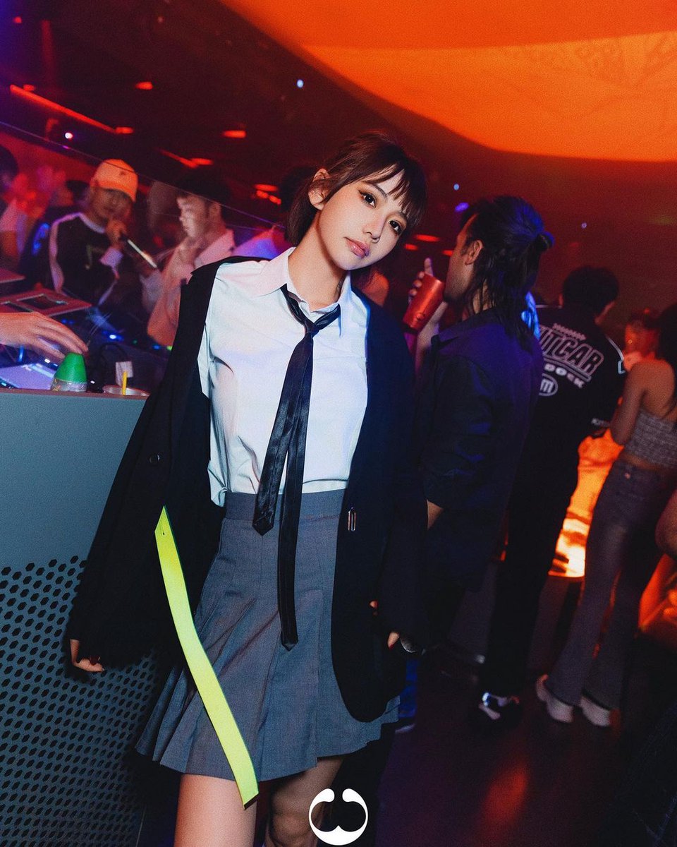 LizzyWangMusic's tweet photo. Who’s ready for shots? #badstudents #toocoolforschool #nightlife https://t.co/VPVX8v2LX5
