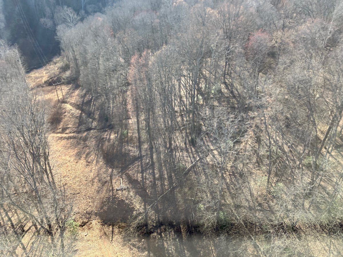 ReporterHannah's tweet image. Here's an aerial view of Friday night's storm damage in West Virginia. @MonPowerWV crews have been working all weekend to restore power to more than 35,000 customers that were affected. 
A REMINDER-- stay away from downed power lines as they could be live and dangerous!
