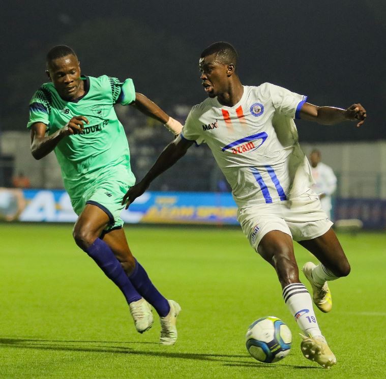 75’ | #ASFC  

Azam FC 2-0 Mapinduzi FC  (Kachwele 26’, Chilambo 72’)

LIVE #AzamSports1HD  

#AzamSportsFederationCup #KombeLaShirikishoLaSports #ASFC #AzamFC #MapinduziFC #AzamMapinduzi