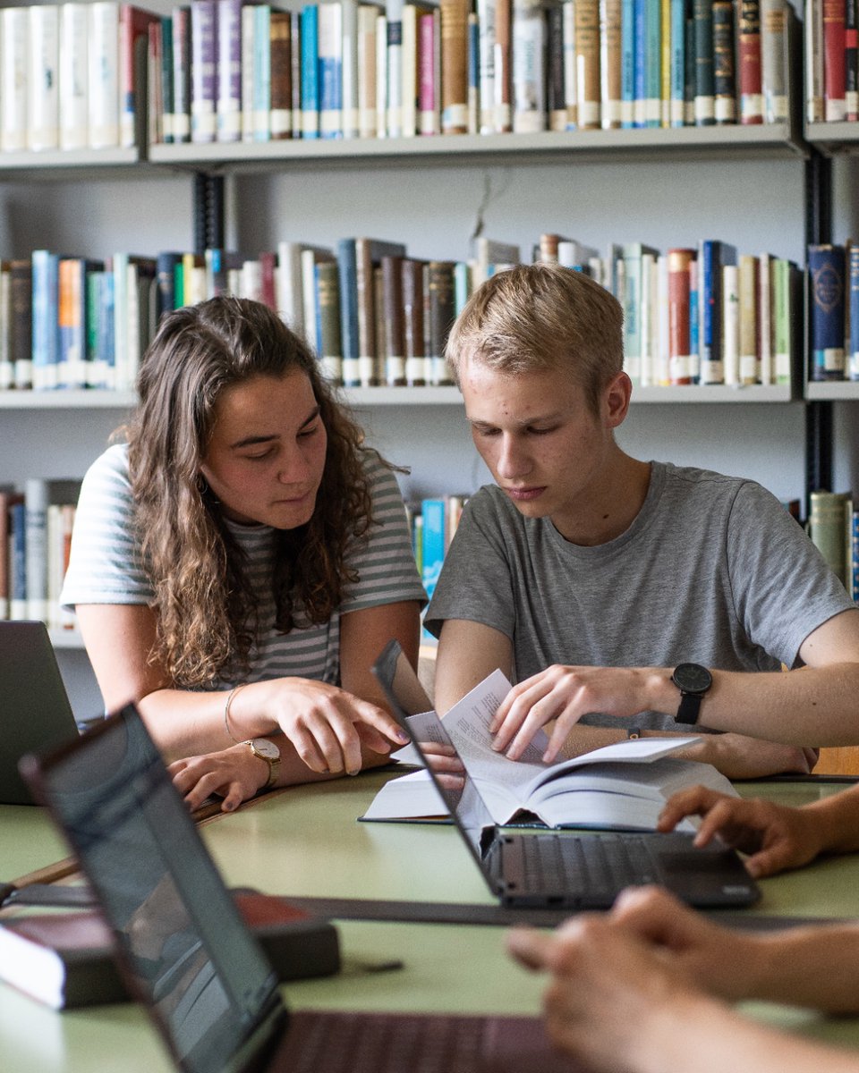 sbtBeatenberg's tweet photo. Drei Jahre intensiv die Bibel studieren. Das kannst du in unserem Studiengang Gemeinde und Mission. 

Start am 3. September 2023. Melde dich jetzt dazu an!
https://t.co/1CHtCaMWzm

#sbtBeatenberg #SGM https://t.co/dmaPUwHmkF