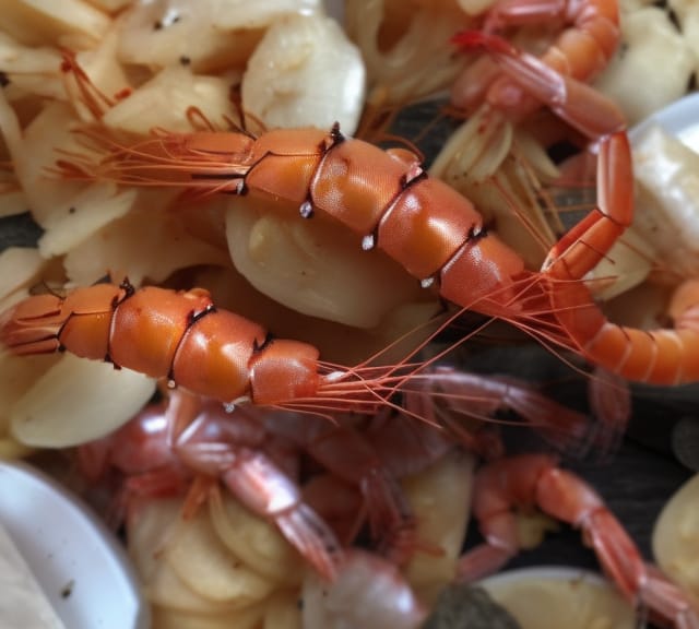 WhitbyPrawn tweet picture