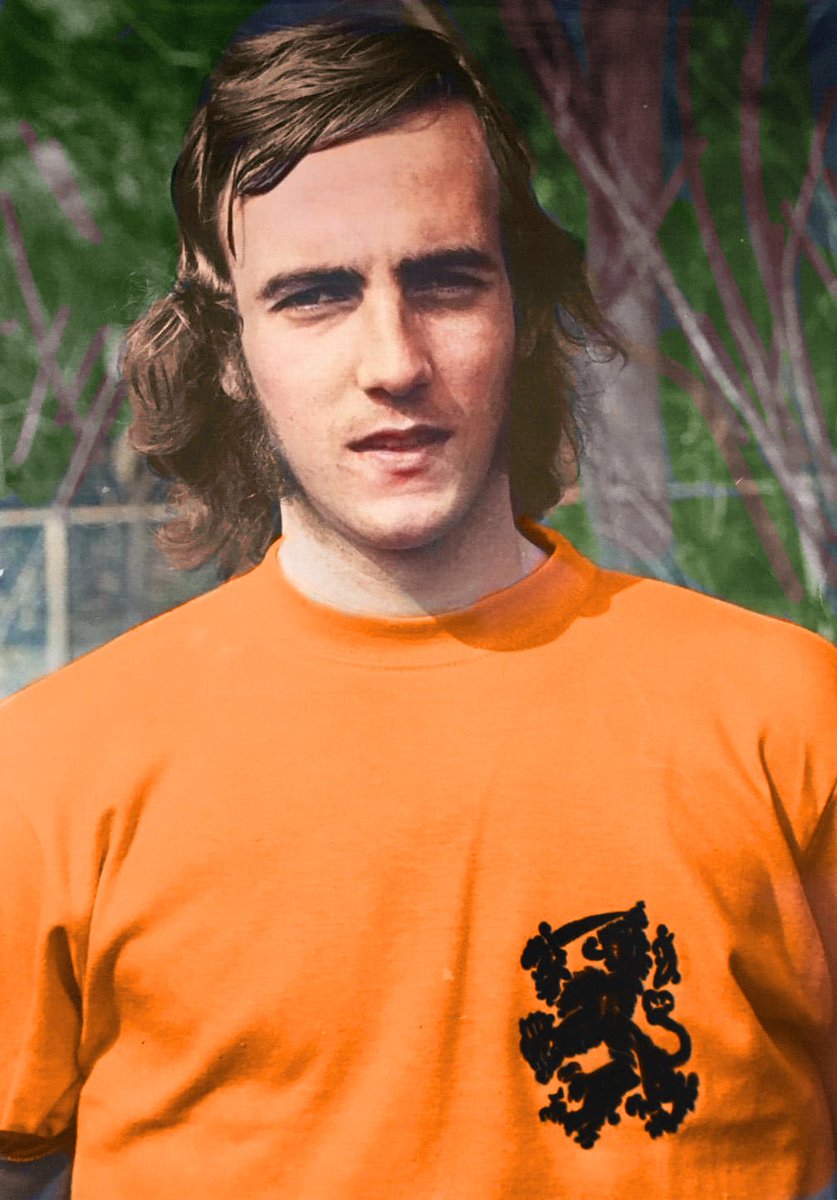 nostalgiafutbo4's tweet photo. Neeskens https://t.co/cDU1oRcpzA