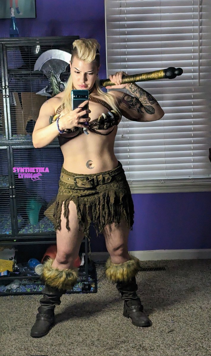 🐀Synthetika Lynn🐀 on Twitter: "🥺👉👈"