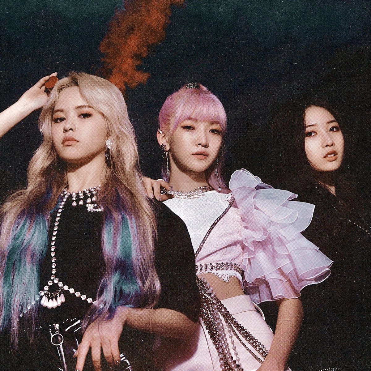 jsrglows's tweet photo. ♡ https://t.co/VNbjGuEMKY